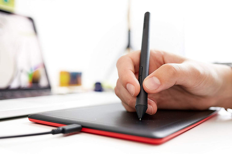 Wacom One by Small - Tableta gráfica (Alámbrico, 2540 lpi, 152 x 95 mm, USB, Pluma, 133 Puntos por Segundo)