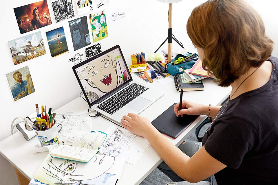Wacom One by Small - Tableta gráfica (Alámbrico, 2540 lpi, 152 x 95 mm, USB, Pluma, 133 Puntos por Segundo)